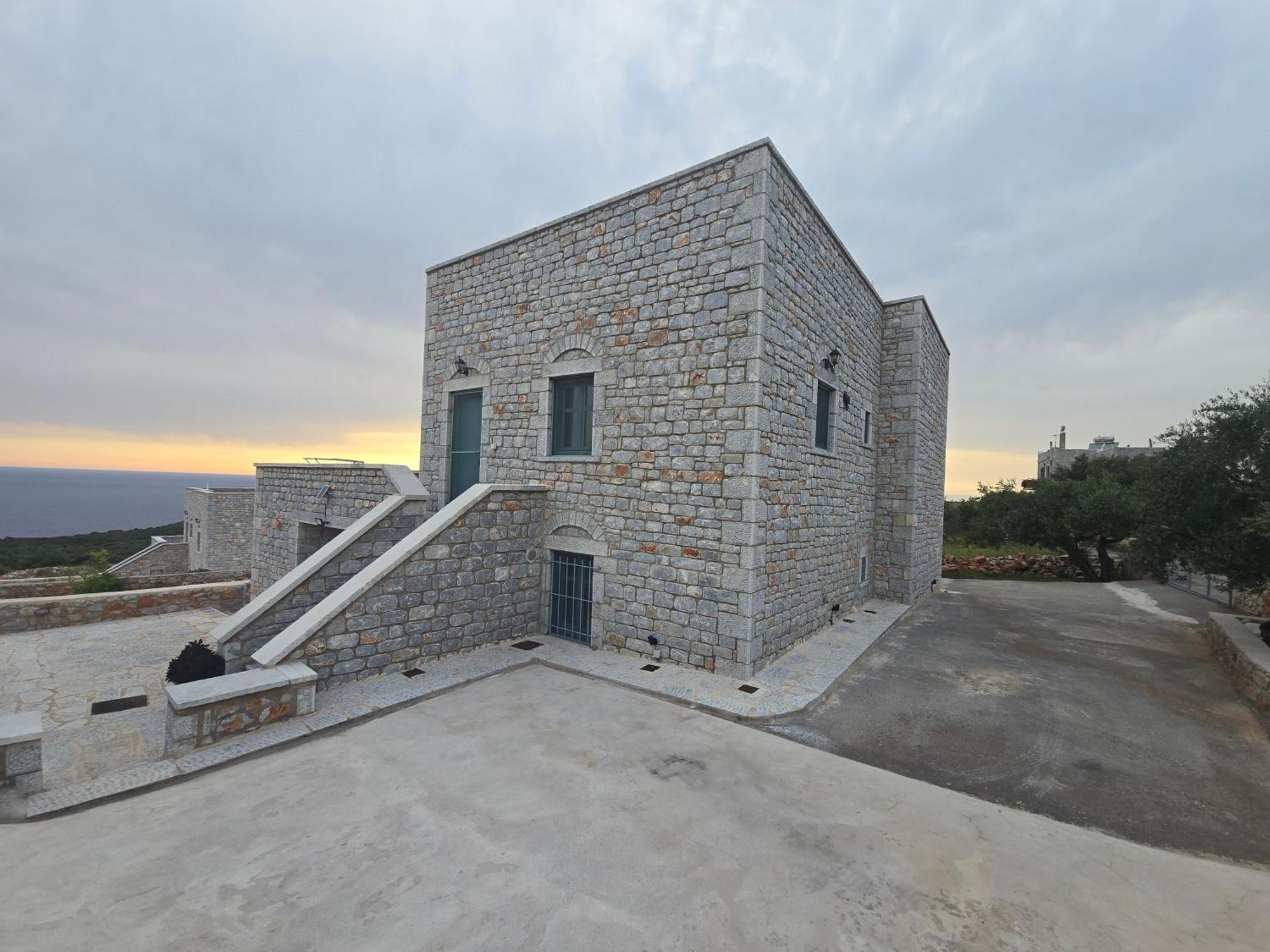 Апартаменты Sugar Stone House Pyrgos Dirou Экстерьер фото